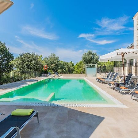Villa Salou Alcudia  Bagian luar foto