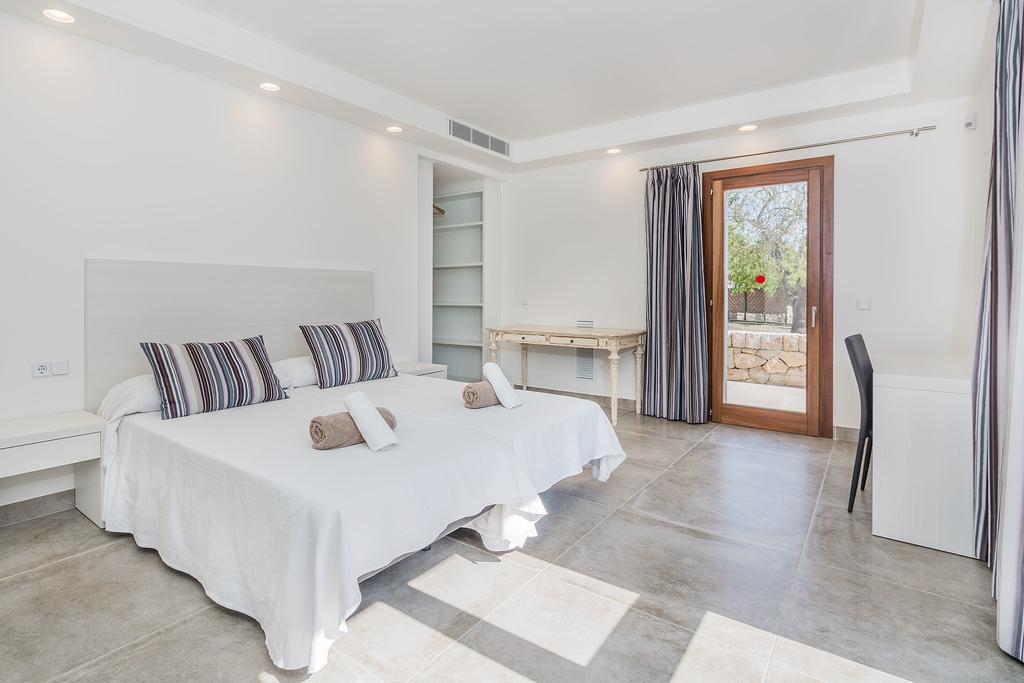 Villa Salou Alcudia  Bagian luar foto